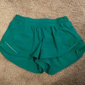lululemon hotty hot shorts